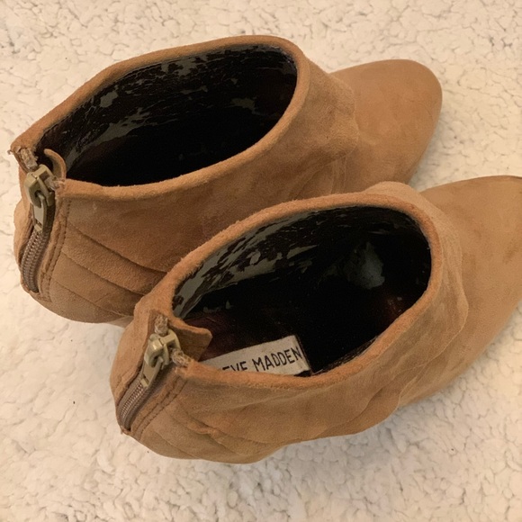 Cute Tan Steve Madden Boots / Booties Sz 6.5 - Picture 5 of 10